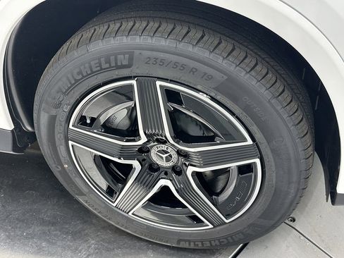 New 2026 Mercedes-Benz GLC 300 image 14