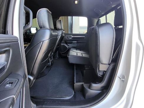 Used 2025 RAM 1500 Laramie AWD/4WD image 33