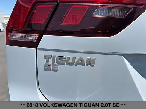 Used 2018 Volkswagen Tiguan SE w/ 3rd Row Seat Package AWD/4WD image 18