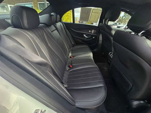 Used 2022 Mercedes-Benz E 350 Sedan image 14
