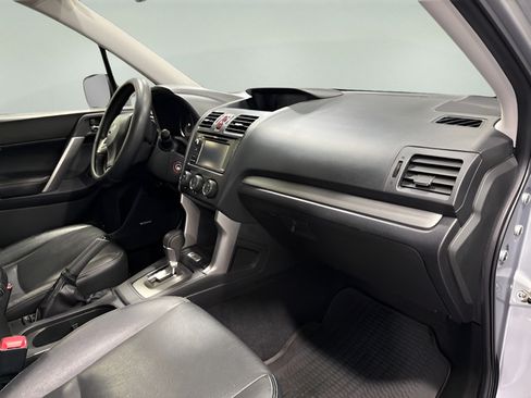 Used 2015 Subaru Forester 2.5i Limited AWD/4WD image 14