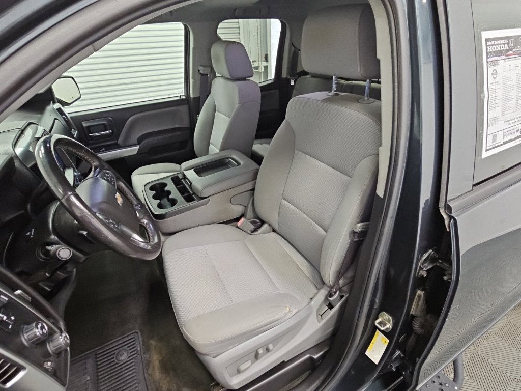 Used 2017 Chevrolet Silverado 1500 LT w/ All Star Edition AWD/4WD image 25
