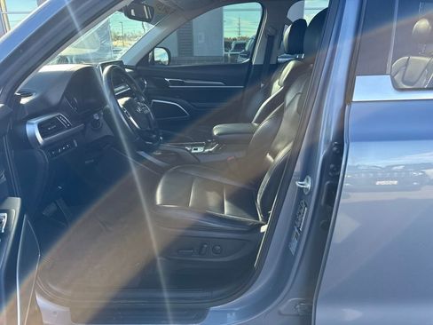 Used 2020 Kia Telluride S image 11