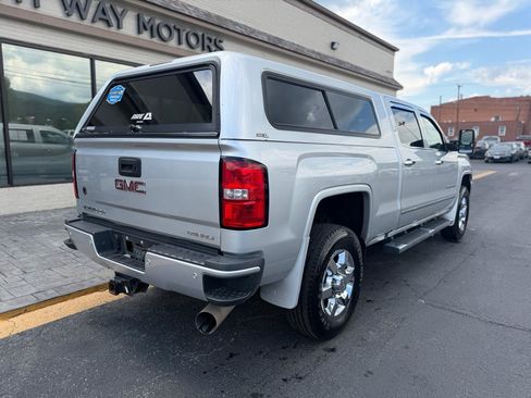 Used 2018 GMC Sierra 3500 Denali w/ Duramax Plus Package AWD/4WD image 3