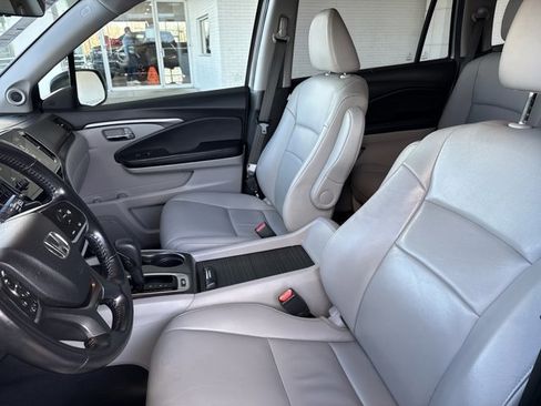 Used 2019 Honda Pilot EX-L image 4