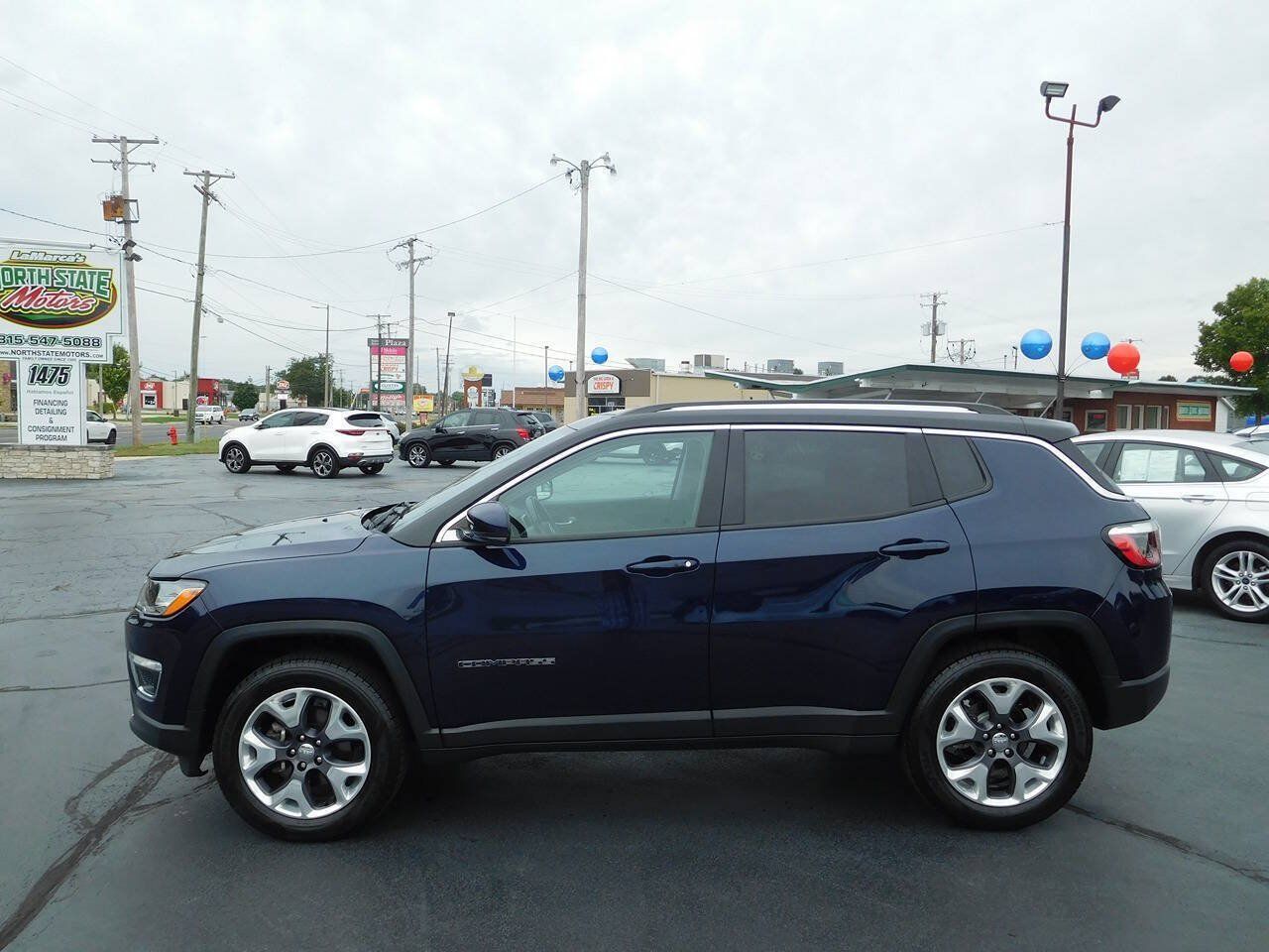 Used 2021 Jeep Compass Limited AWD/4WD image 2