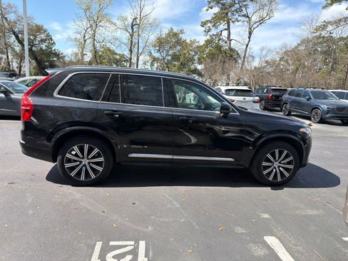 Certified 2025 Volvo XC90 B5 Core image 19