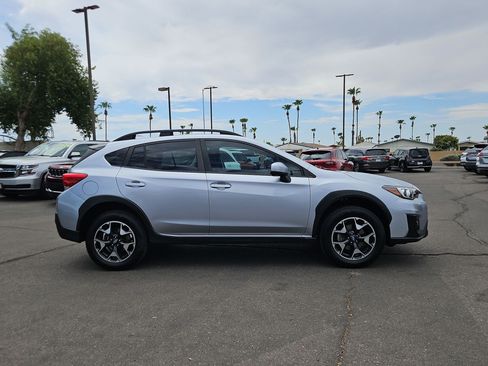 Used 2019 Subaru Crosstrek 2.0i Premium AWD/4WD image 4