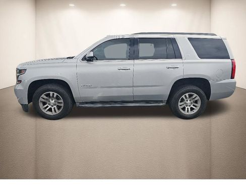 Used 2017 Chevrolet Tahoe LT RWD image 2