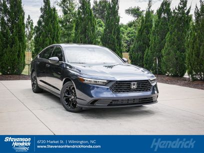 New 2025 Honda Accord SE