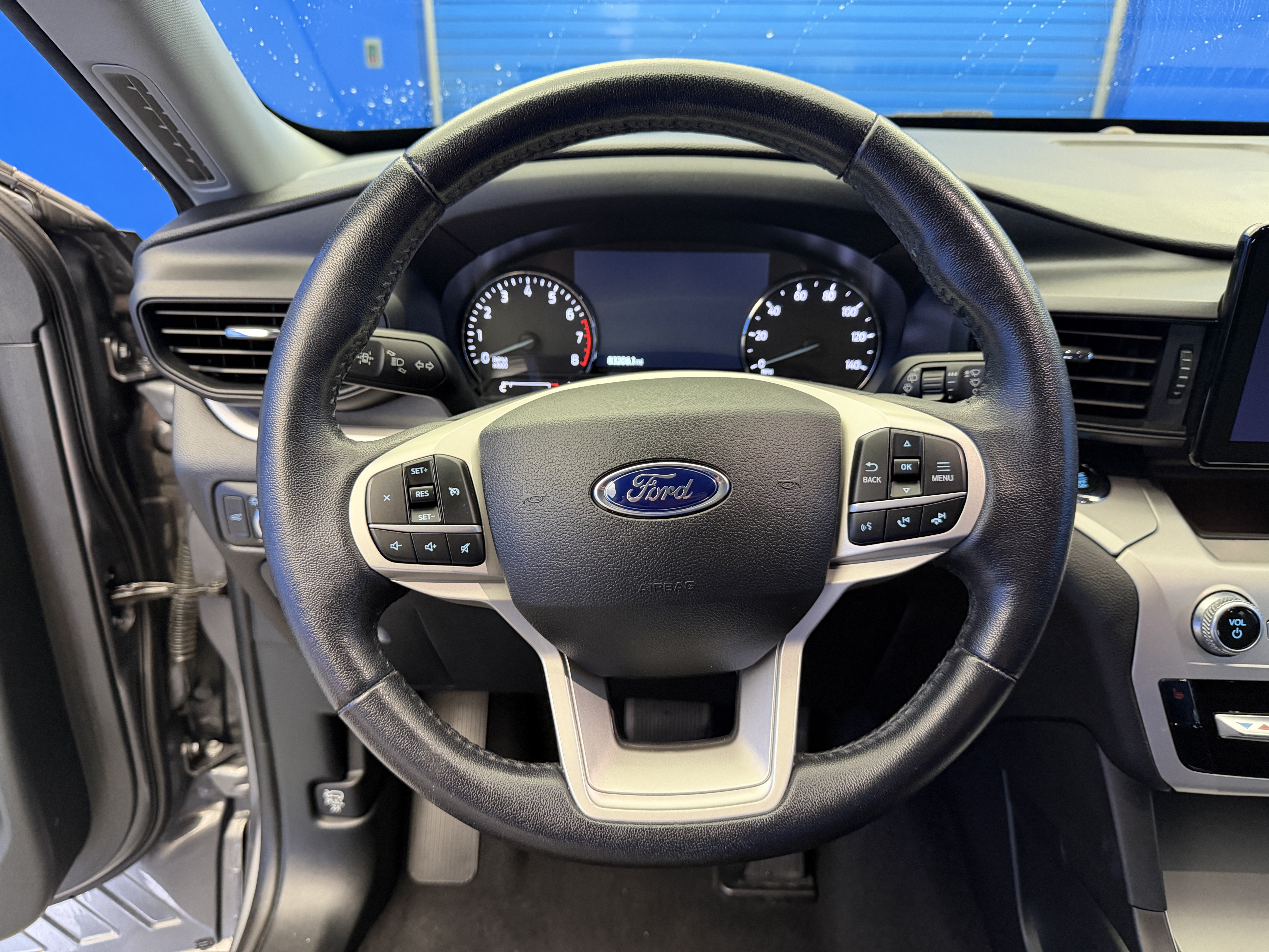Used 2021 Ford Explorer XLT RWD image 15