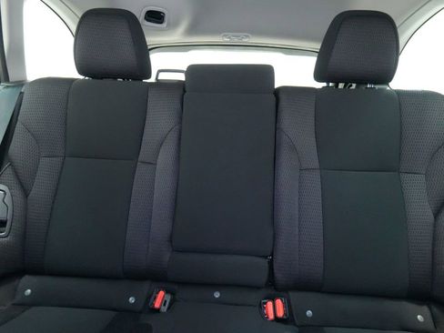 Used 2024 Subaru Outback 2.5i image 15