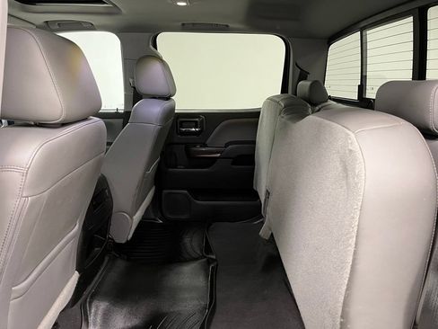 Used 2018 GMC Sierra 1500 SLT AWD/4WD image 48