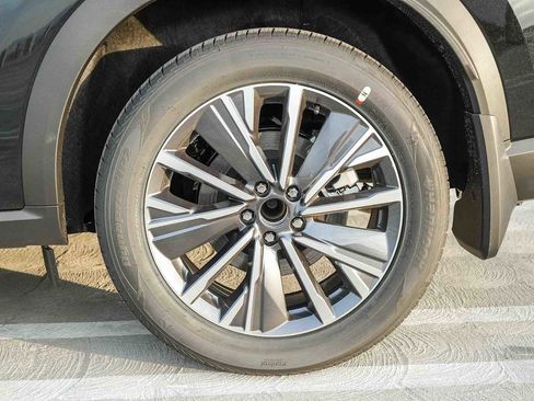 New 2026 INFINITI QX60 Luxe image 10