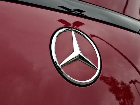 Certified 2024 Mercedes-Benz GLC 300 4MATIC image 30