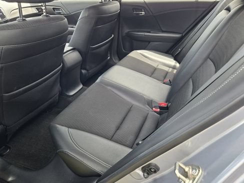 Used 2016 Honda Accord Sport image 10