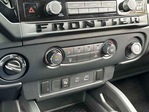 New 2026 Nissan Frontier SV w/ Tow Package AWD/4WD image 14
