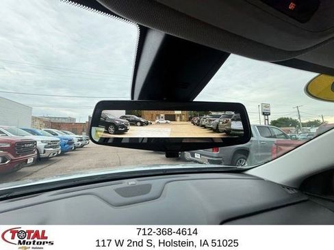 Used 2019 Chevrolet Traverse Premier AWD/4WD image 31