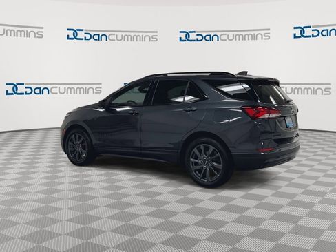 Used 2022 Chevrolet Equinox RS FWD image 6