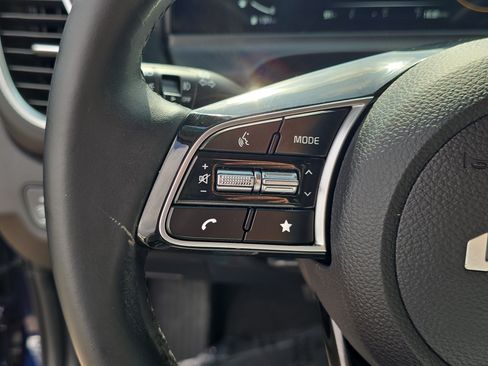 Certified 2024 Kia Seltos EX FWD image 29
