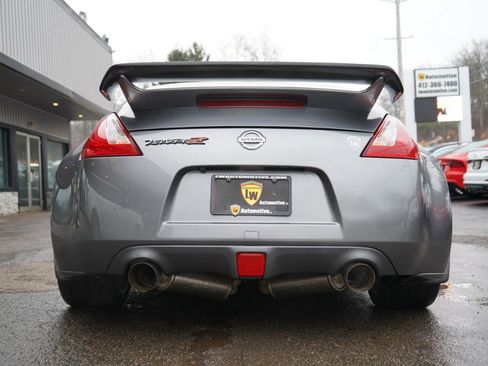 Used 2016 Nissan 370Z Coupe image 8