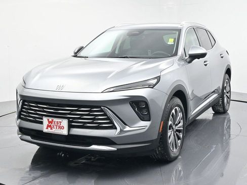 Used 2025 Buick Envision Preferred image 2