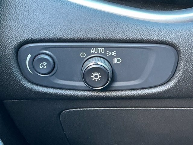 Used 2025 Chevrolet Malibu LT FWD image 33