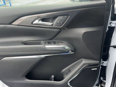 New 2026 Chevrolet Traverse High Country w/ LPO, Floor Liner Package FWD image 18