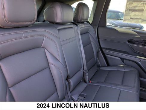 New 2024 Lincoln Nautilus Premier w/ Jet Appearance Package image 13