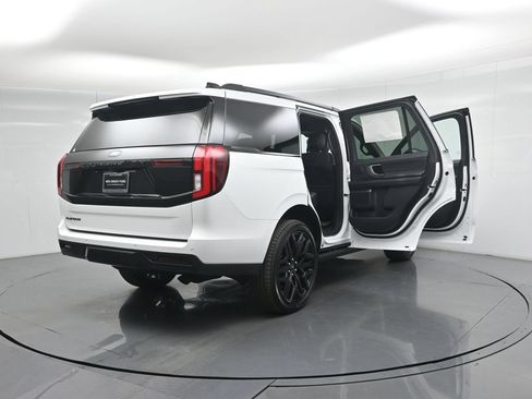 New 2026 Ford Expedition Platinum AWD/4WD image 4