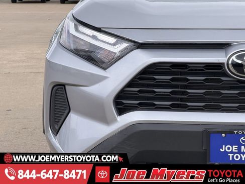 Used 2025 Toyota RAV4 LE image 5