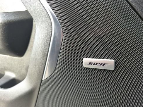 Used 2022 Chevrolet Suburban LT image 35