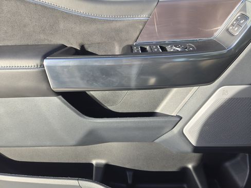 Used 2025 Ford F150 Platinum w/ Equipment Group 702A High image 27