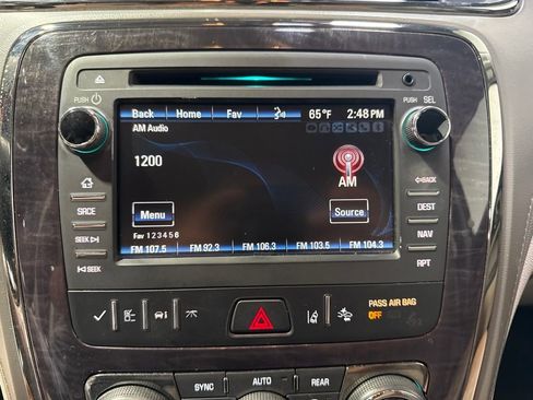 Used 2015 Buick Enclave Leather FWD image 17