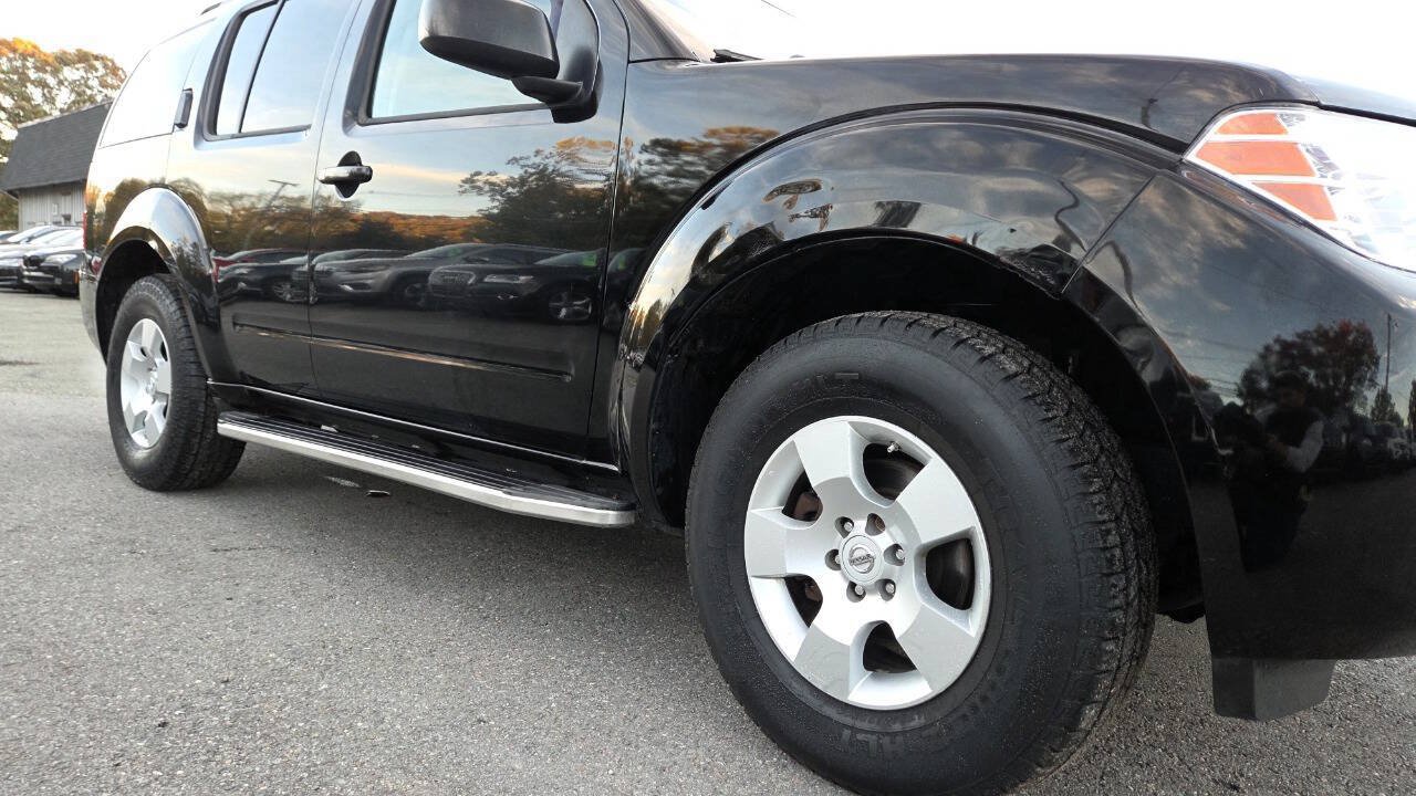 Used 2011 Nissan Pathfinder S AWD/4WD image 18