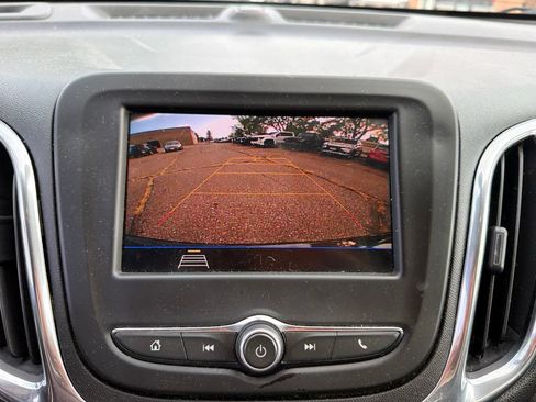 Used 2020 Chevrolet Equinox LT FWD image 15