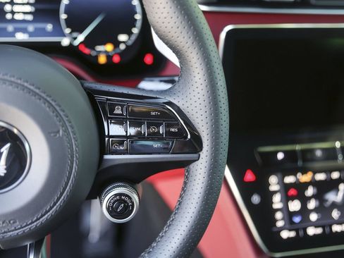 New 2026 Maserati Grecale Modena AWD/4WD image 19