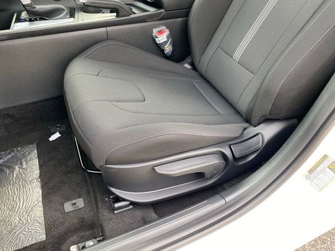 New 2026 Hyundai Elantra SE w/ Cargo Package FWD image 23