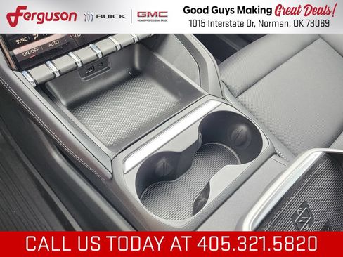 New 2026 GMC Terrain Elevation w/ Elevation Premium Package FWD image 31