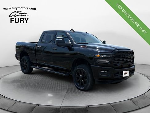 Used 2025 RAM 2500 Big Horn AWD/4WD image 1