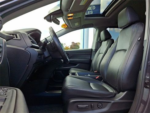 Used 2024 Honda Odyssey EX-L image 15