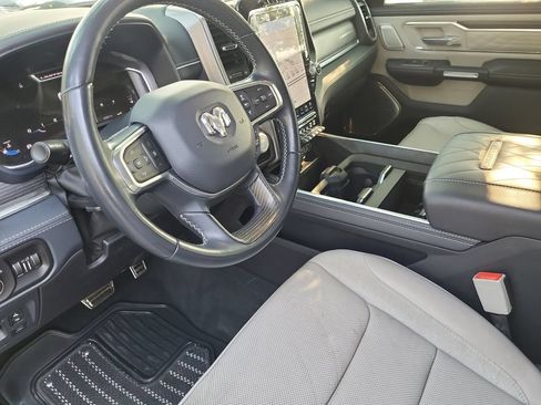 Used 2023 RAM 1500 Limited AWD/4WD image 11