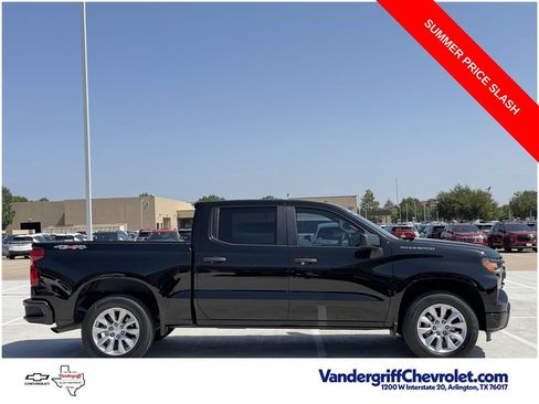 Certified 2024 Chevrolet Silverado 1500 Custom AWD/4WD image 3