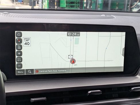 Certified 2024 Kia Telluride S w/ S Sunroof Package image 19