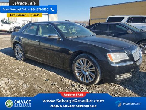 Used 2012 Chrysler 300 Limited RWD image 5