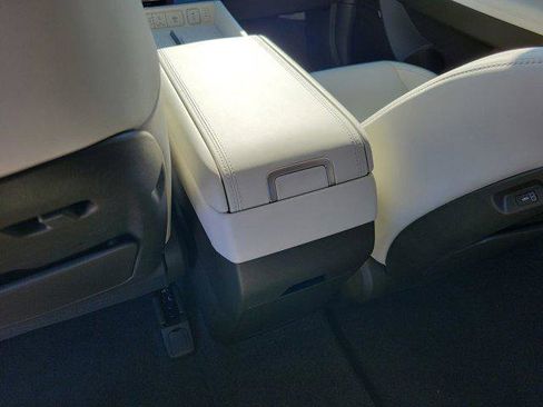 New 2025 Hyundai Santa Fe Calligraphy image 11