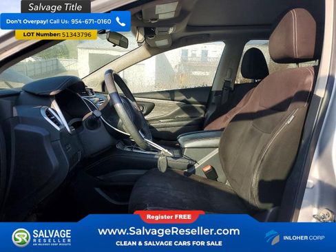 Used 2015 Nissan Murano SV w/ Premium Package AWD/4WD image 9