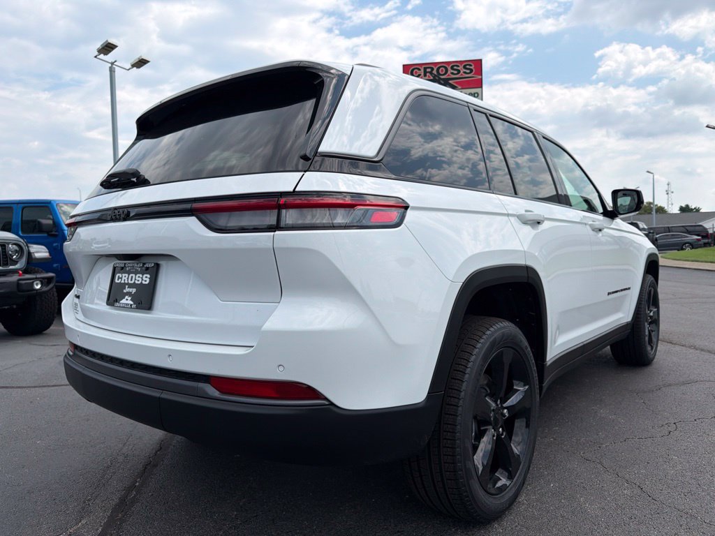 New 2026 Jeep Grand Cherokee Limited w/ Limited Altitude Package AWD/4WD image 49