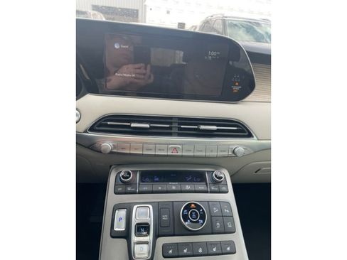 Used 2022 Hyundai Palisade Calligraphy image 13