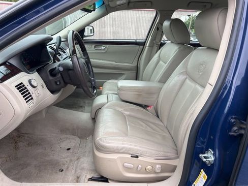 Used 2009 Cadillac DTS FWD image 12